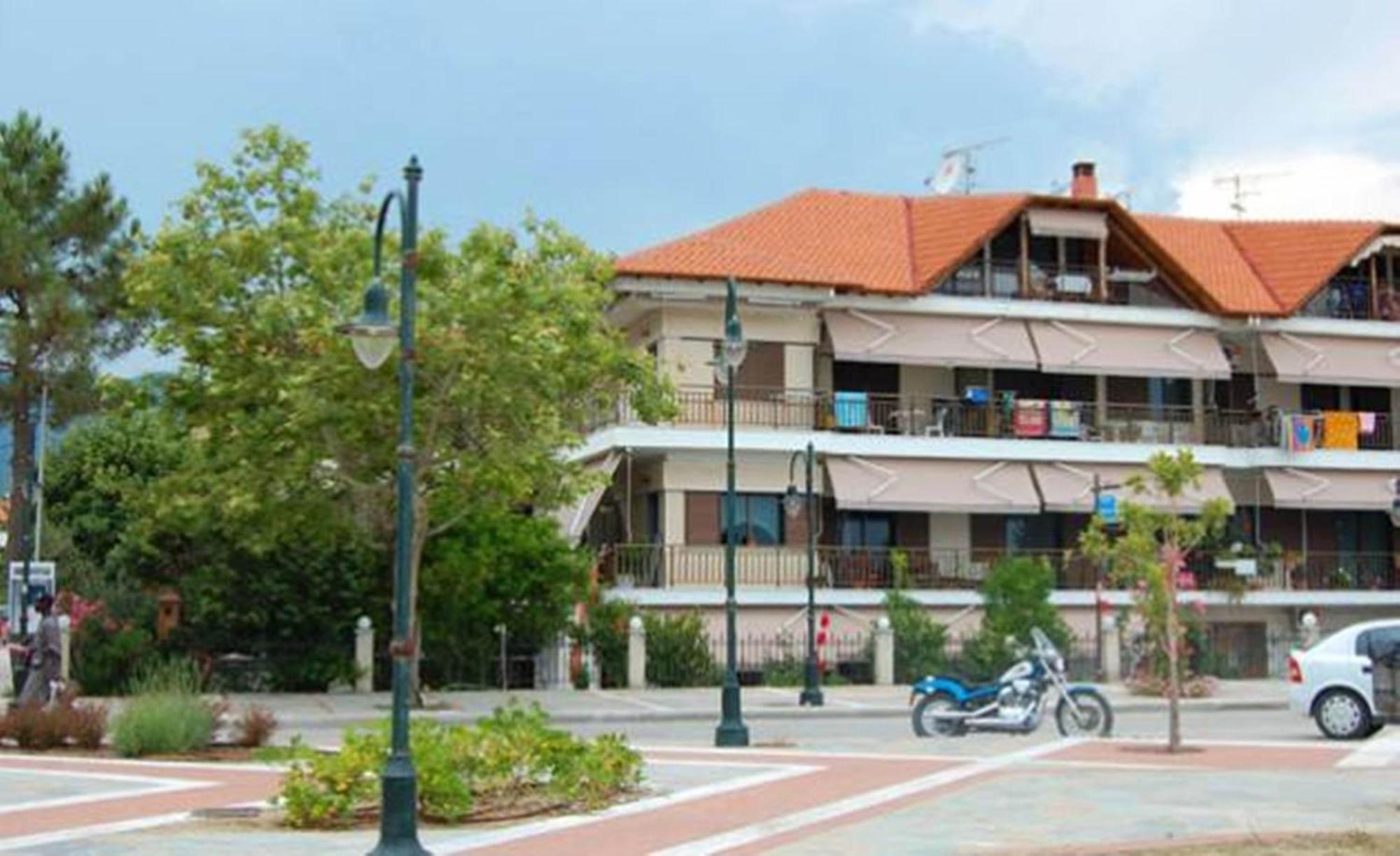 Melachrini Apartments Nea Vrasna Bilik gambar