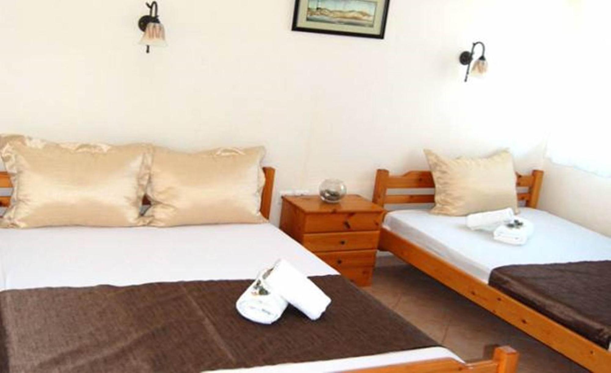 Melachrini Apartments Nea Vrasna Bilik gambar